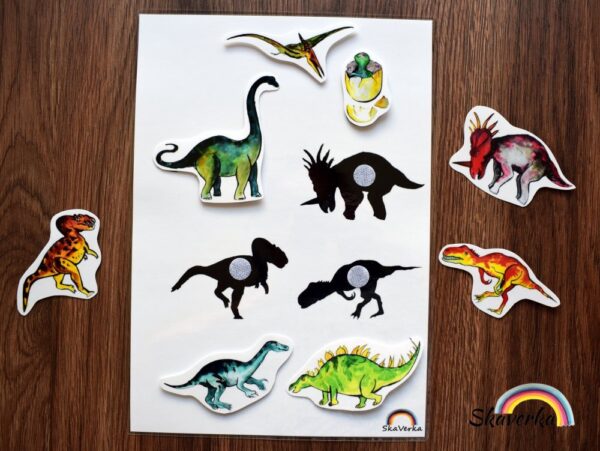 Hledej stíny - Dinosauři